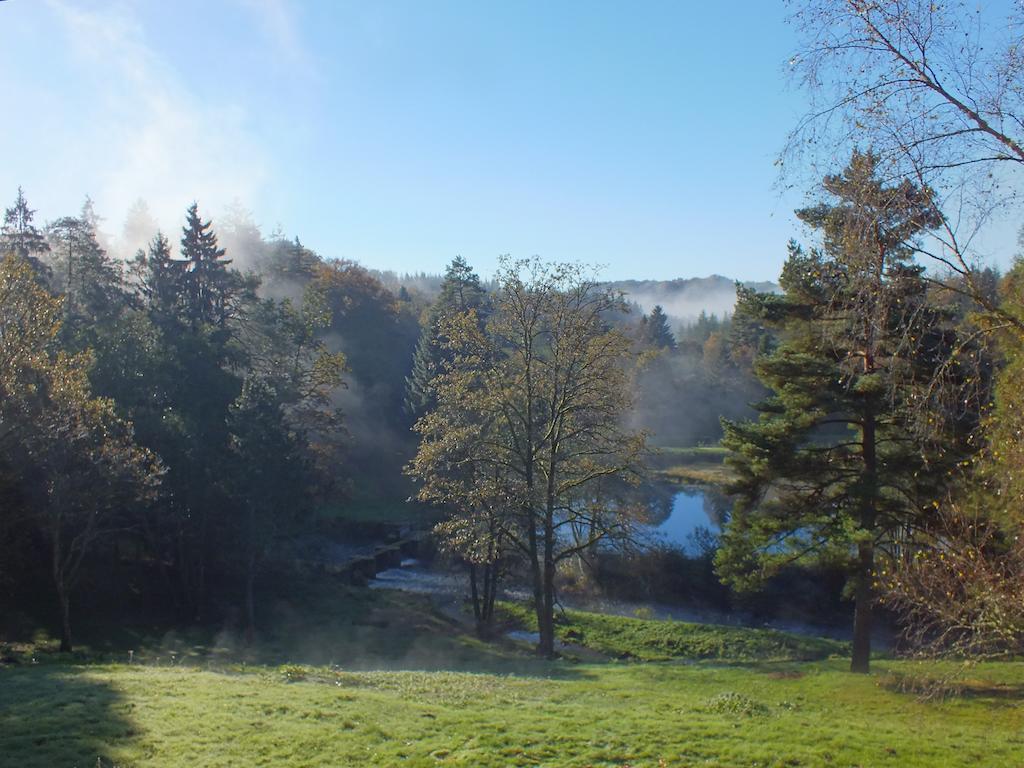 Les Grillons du Morvan Montsauche-les-Settons Extérieur photo